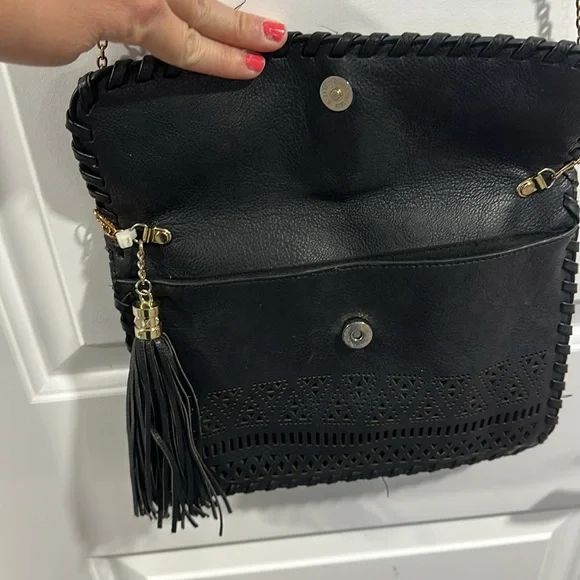 Bam Forever Black Purse With Good Chain and Black Tassel - Picture 4 of 10